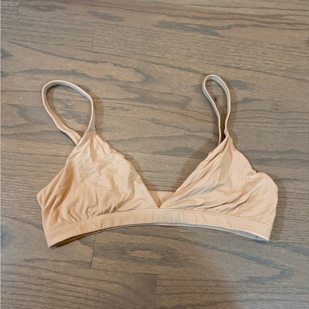 SKIMS Nude Triangle Bralette Size M
